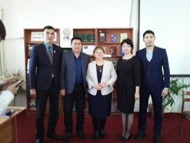 Әл –Фараби әлемнің ұлы ойшылы.