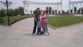 Оқитын-жас отбасы