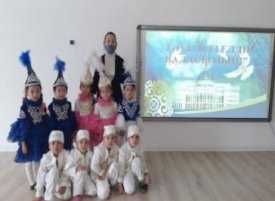 Тәуелсіз елдің баласымын