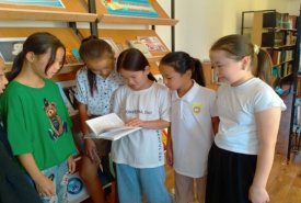 Ақын деген отты жасын найзағай