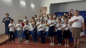 Мемлекеттік рәміздер-тәуелсіздік нышаны.