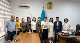 КІТАПХАНАШЫЛАР ЕҢБЕГІНЕ ҚҰРМЕТ!