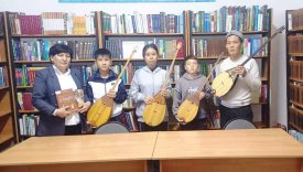 Өнерін өнеге еткен