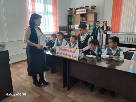 Әлеуметтік желінің пайдасы мен зияны